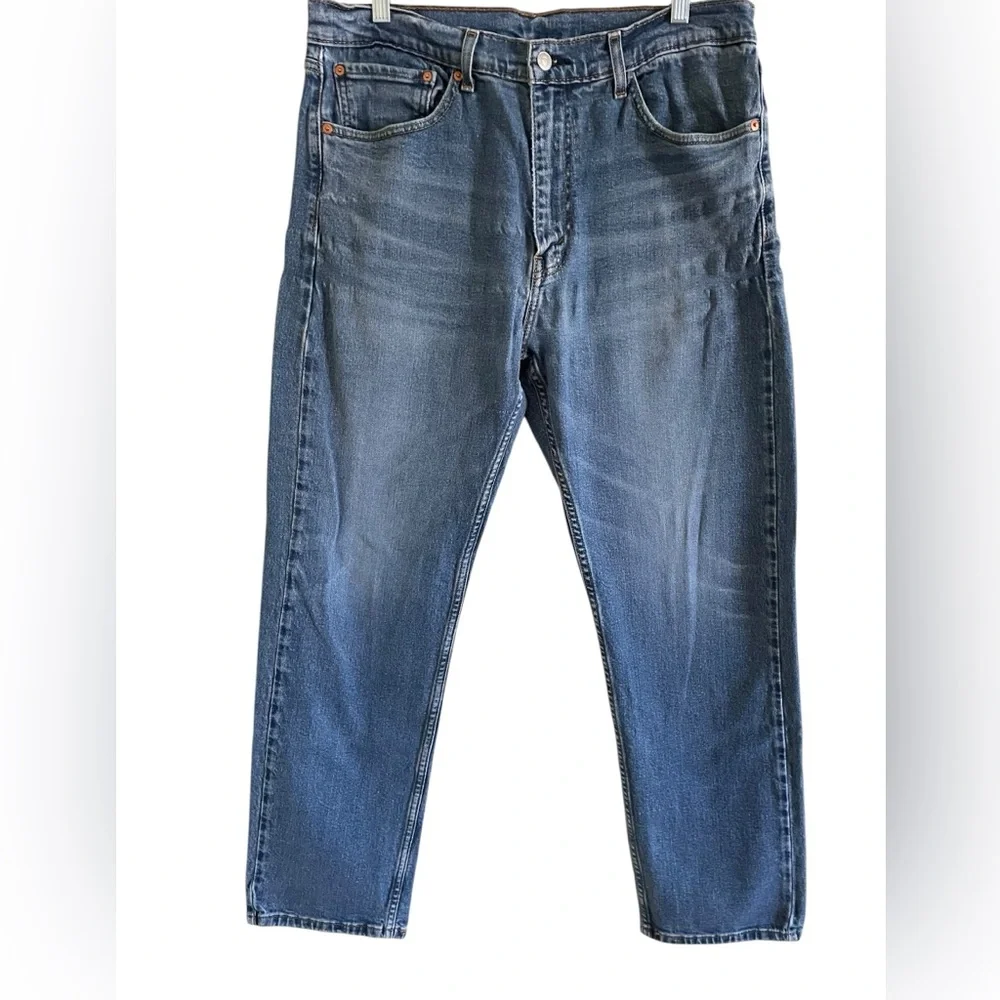 LEVI’S 505 BLUE DENIM JEANS Size 36 x 32 Straight Leg Medium Wash Western Fit